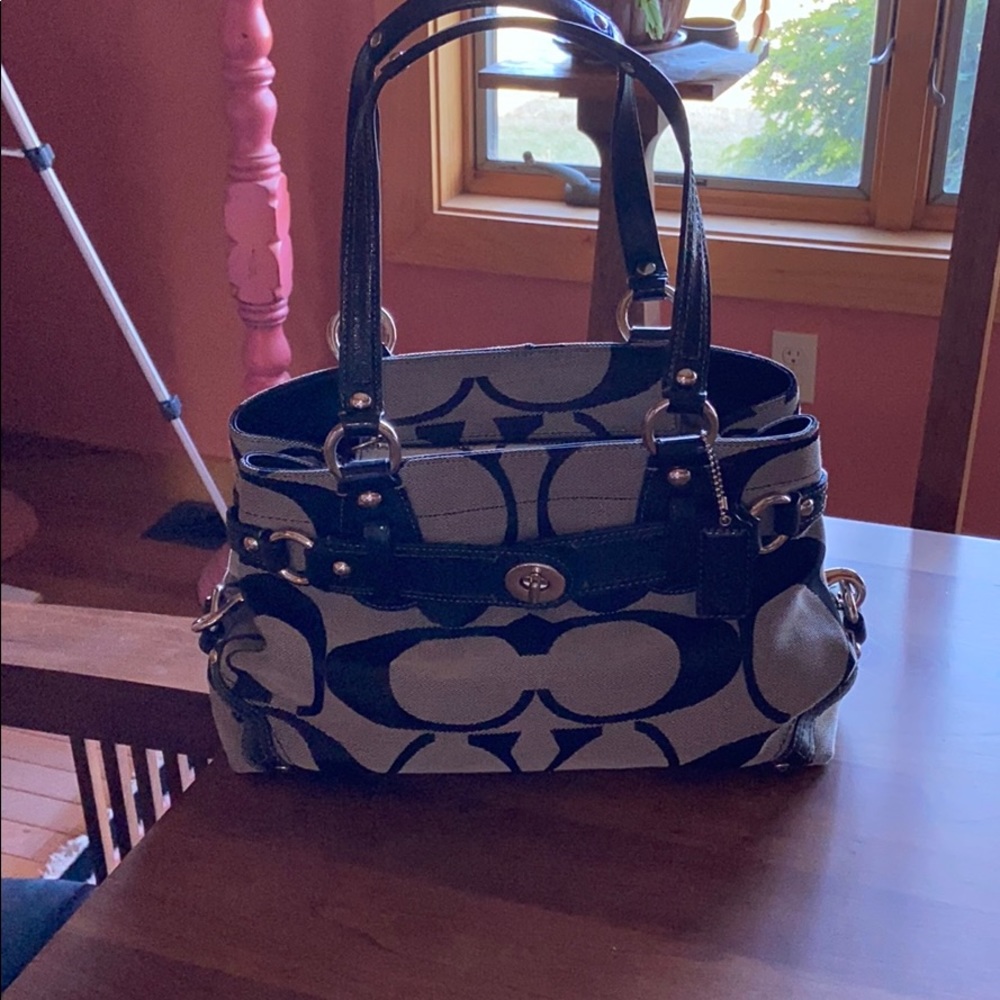 Coach purse